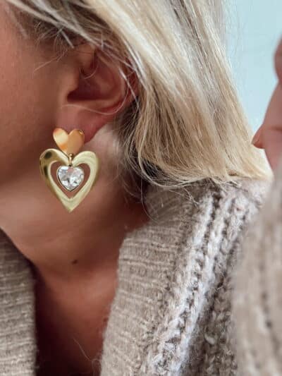 Boucles d'oreilles Lova - coeur blanc – Image 2